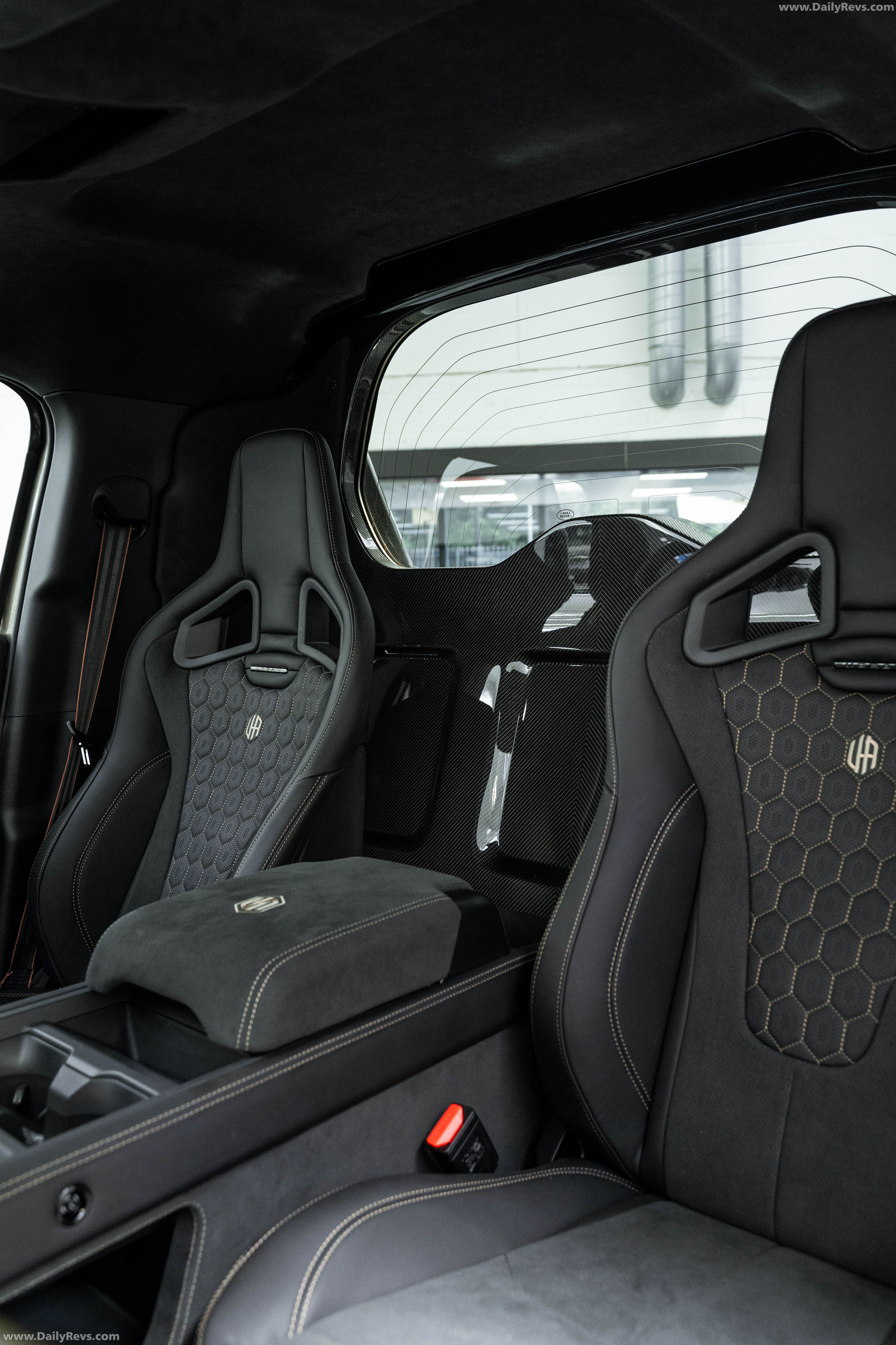 2026 Avontur Widetrack Interior